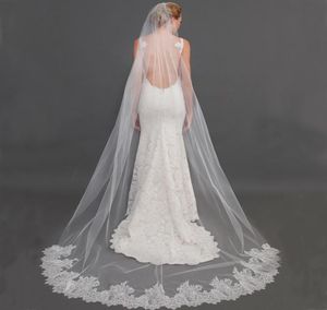 2016 Recién llegados Hermosos velos de novia de Eifflebride con borde de apliques de encaje adornado Velos de novia de aproximadamente 25 metros de largo 1613619