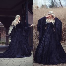Nieuwe Collectie Gothic Trouwjurken Hoge Kwaliteit Zwart Volledige Kant Lange Mouwen Middeleeuwse Bruidsjurken Lace-Up Back With Train