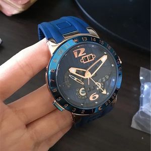 2023 Nieuwe collectie topverkoop Nieuwe stijl horloge voor heren Blauw rubberen horloge mechanisch automatisch polshorloge UN13