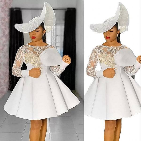 2022 robes de cocktail blanches vintage illusion cou manches longues dentelle appliques cristal perlé courte robe de retour robe de soirée robes de bal pour les femmes