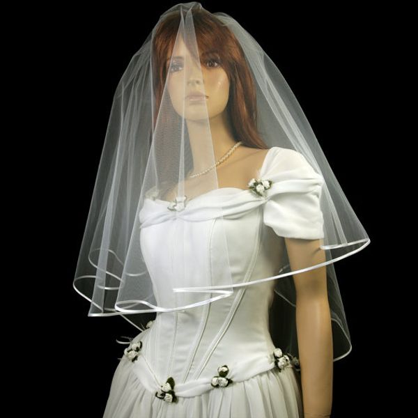 Image réelle incroyable haute qualité pas cher meilleure vente coude blanc ivoire ruban bord voile tête de mariée pièces pour robes de mariée