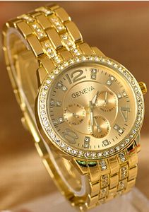 2016 Nuevo estilo Famoso reloj de oro de Ginebra Hombres Mujeres Pareja de acero inoxidable reloj de cuarzo Reloj de moda de moda Envío gratuito