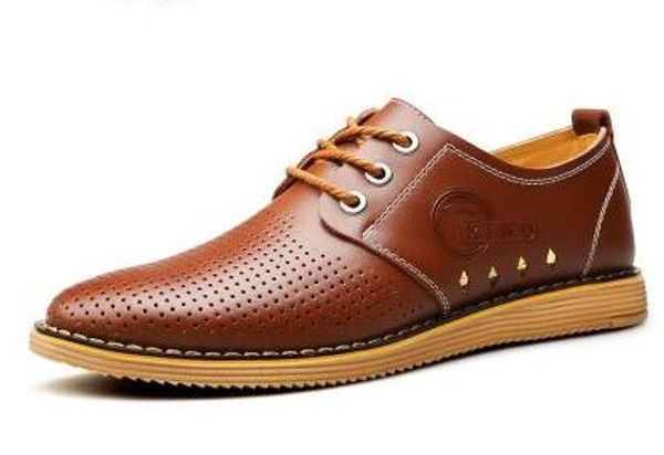 Últimos zapatos de vestir de novio de verano, zapatos de cuero de PU ahuecados transpirables para hombres, sandalias de cuero con agujeros para hombres, talla grande 38-45 NXX362