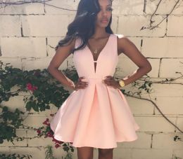 2016 Zomer sexy vrouwen kleden diep Vneck Bacless Mouwess Pink Jurken Club Evening Party Dames Aline Mini Dress Casual Plus 8999170