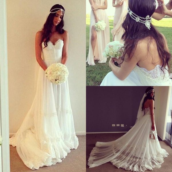 Robes Vintage Robe de mariée de plage pas cher taille basse dentelle Appliques bohème sans bretelles dos nu Boho robes de mariée avec train chapelle