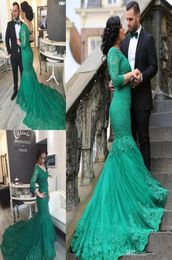 2016 Winter Green Mermaid Prom Dresses V Neck 34 Lange mouwen Appliques Lace Tule Corset Arbaic Plus Size Evening Jurken Formele D2613597