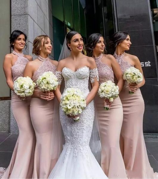 2017 sirena africana vestidos de dama de honor cuello halter encaje apliques perlas sin mangas más tamaño país estilo dama de honor boda invitado vestido