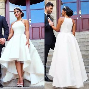 2017 Arabe Blanc Haut Bas Robes De Mariée Pas Cher Halter Zipper Retour Simple Robes De Mariée Plus La Taille Sur Mesure Chine EN8056