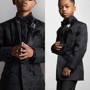 Zwarte jongenspakken voor bruiloft Kids Formele slijtage Satijnen kragen Slim Fit Dobby Junior Toddler Ring Bearer Tuxedos 2 -delige jasbroek Verjaardagsfeestje 2022