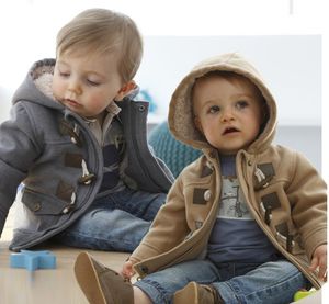 Chaqueta caliente para bebés, ropa de invierno para niños, 2 colores, abrigo, abrigo de algodón, ropa gruesa para niños, traje para la nieve, ropa para niños con abrigo con capucha