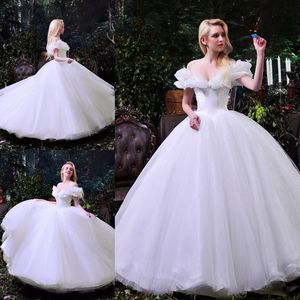 2017 Cenicienta Pure White Quinceanera Vestidos Sexy Off Shoulder Vestido de Novia A Line Organza Draped Plus Size Modest Garden Vestidos de novia