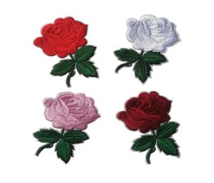 2017 Leuke kleurrijke Rose Applique Flowers Patch geborduurd naaien Kledingzakken Handgemaakte DIY Craft Craft Fabric Fabric Sticker1921115