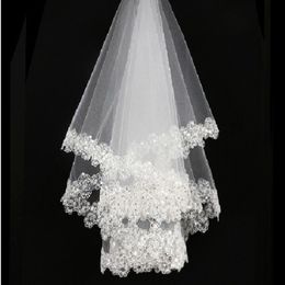 2017 Vente chaude Nouveaux accessoires Charmant mariage The Bride's Wedding Veil of No Peigl Veil Ed889 Sequins Applique Veil 2245