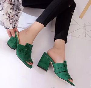 Vente chaude femmes sandales à talons épais chaussures bureau dame décontracté sandales à fond épais vert talons courts filles mode chaussures noires 9 t02