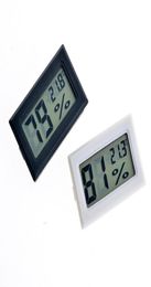 2017 nieuwe blackwhite FY11 Mini Digitale LCD Omgeving Thermometer Hygrometer Vochtigheid Temperatuur Meter In kamer koelkast ijs3334364