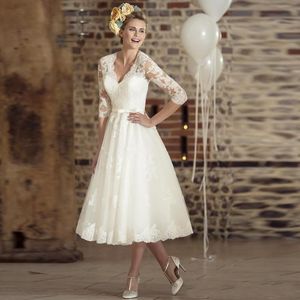 2020 Nieuwe Casamento Vestidos de Korte Trouwjurk Drie Kwart Mouwen Kant Vintage V-hals Goedkope Strand Bridal Jurken 008