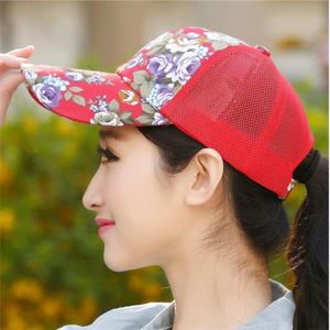 2017 nouveau chapeau à fleurs casquette de Baseball casquettes en maille sport et loisirs visière chapeaux de soleil casquette à rabat 6 couleurs disponibles