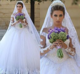 2017 Nieuwe Moderne Arabische Baljurk Trouwjurken Juweel Hals Kant Applicaties Beaded Puffy Tulle Court Train Plus Size Formal Bridal Bowdowns