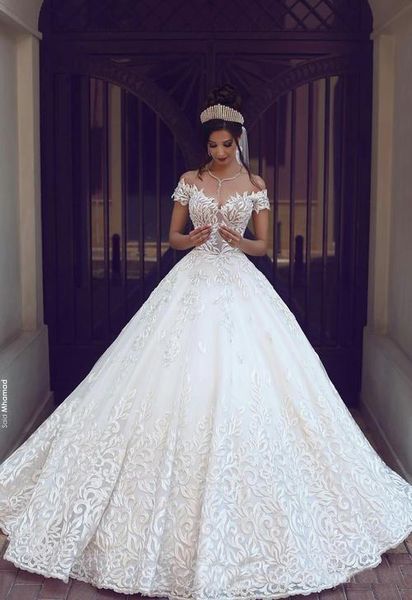 Nuevos vestidos de novia de encaje vintage Sexy fuera del hombro Mangas cortas Apliques Tren de barrido Una línea Vestido de novia de boda por encargo