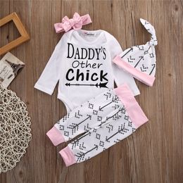 Pasgeboren kleding kinderkleding baby meisjes katoen tops brief romper + pijl broek + haarband + hoed 4 stks baby meisjes kleding set kinderen outfits