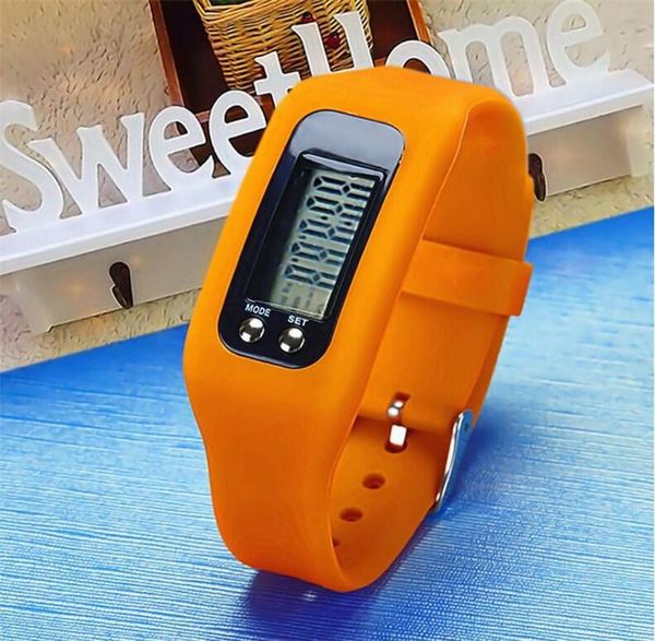 2017 más nuevos hombres mujeres silicona LED distancia a pie podómetro contador de calorías reloj pulsera inteligente pulsera inteligente