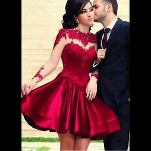 Robe de soirée courte rouge, manches longues, avec des Appliques en dentelle, ligne A, Illusion au dos, Mini robe de bal