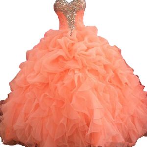 2018 Sexy vestido de baile de coral vestidos de quinceañera con cuentas dulce 16 vestido con cordones hasta el suelo vestido para debutante QC104