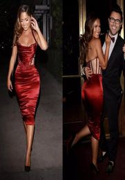 2017 Silk élastique rouge foncé sexy comme les robes à cocktails à gaine courte en satin pour les femmes lister bon marché vers le dos à genoux fête Gow8498555