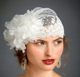 2017 Swiss Dot Tulle Voile Chapeau Avec Fleur À La Main Dentelle Coupe Vintage Voiles De Mariage De Mariée Veils1287248