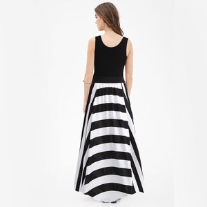 Vrouwen kleden hete mode zwart -witte streep splitsende achterloze mouwloze jurken vloer lengte lange casual feest maxi jurk