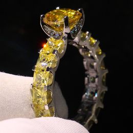 2018 Gloednieuwe Luxe Sieraden 925 Sterling Zilveren Ronde Cut Gold Topaz CZ Diamond Princess Zirconia Dames Wedding Band Ring voor Lovers 'Gift