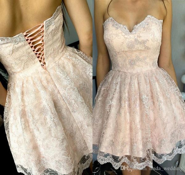 2019 Barato Blush Pink Lace Vestido corto de fiesta Una línea Sweetheart Juniors Sweet 15 Graduación Vestido de fiesta de cóctel Más tamaño por encargo