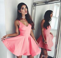 2019 goedkope roze korte homecoming jurk een lijn v-hals mini juniors zoete 15 afstuderen cocktail party jurk plus size op maat gemaakt