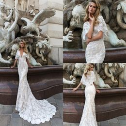 2018 Crystal Design Mermaid Trouwjurken Diepe V-hals Sweep Trein Lace Tulle Applicaties Bell Sleeve Land Bruidsjurk Vestido 316Y