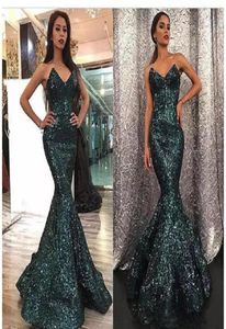 2018 gebogen pailletten Dubai prom jurk Mermaid Sweetheart nek Hunter Color Sweep trein Arabische prom -jurken AbendkleIder6464949