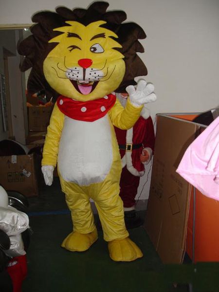 2018 Remise usine vente Bande Dessinée Simba lion Costume De Mascotte Adulte taille Mignon Simba Tenue Halloween Chirastmas Party Déguisement Sur Mesure