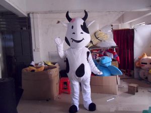 2018 Discount vente d'usine Costume de mascotte de poupée de dessin animé de bétail moucheté Livraison gratuite
