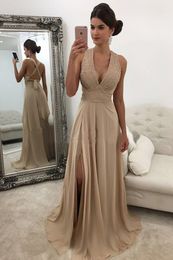 2022 Elegant v Neck Champagne Chiffon Long Prom jurk Split kralen parels Backless Sexy formele jurken avondjurken rode loper beroemdheid