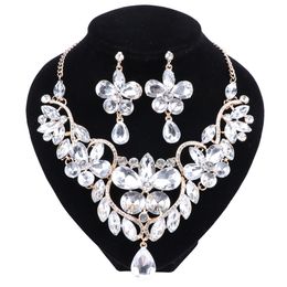 Mode goud kleur bruids sieraden set voor bruiden kristal ketting oorbellen bruiloft partij kostuum accessoires decoratie vrouwen