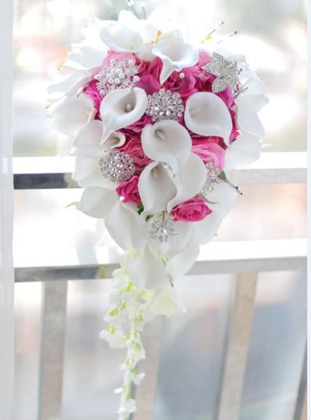 2018 haut de gamme personnalisé blanc calla lily rouge rose hortensia bricolage perle cristal broche gouttes bouquet de mariée 1624756