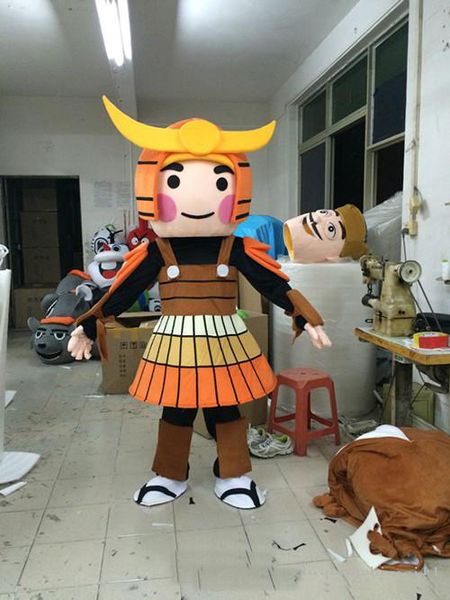 2018 Vente chaude Belle soldat de base poupée de dessin animé Costume de mascotte Livraison gratuite