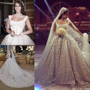 2020 Luxe Elie Saab Kralen Baljurk Trouwjurken 3D Applicaties Vierkante Neckless Bridal Jurk Kapel Plus Size Lovertjes Bruidsjurken