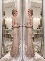 2018 Luxury Mother of the Bride Dresses V Cuello por mangas largas Mermaid con cuentas Apliques Party Fiest Wedding Wedding G7178797