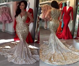 2018 Luxury Special Gold Mermaid Dresses V Sequins Sexy Prom Gowns Women Party Dresses Evening Arabic5968985