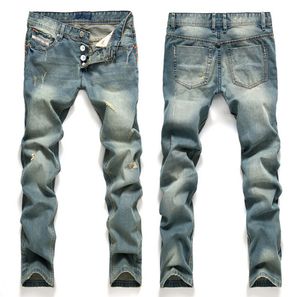 2018 homme trou dans un jean bleu clair nostalgique vitesse vendre à travers le commerce extérieur pantalon droit Beckham cowboy détonation m240S