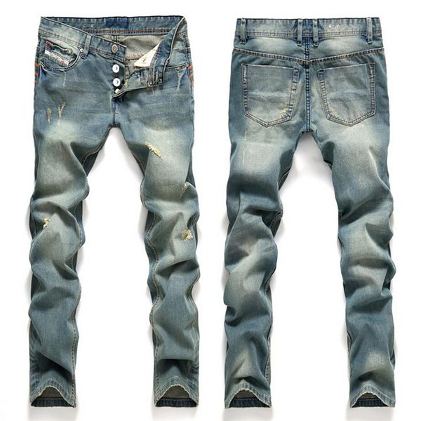 2018 Agujero de hombre en jeans azul claro Velocidad nostálgica Vender a través de pantalones de comercio exterior recto Beckham vaquero detonación m227c