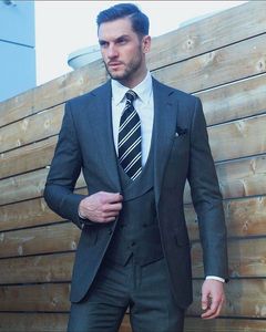 2018 nouveauté 3 pièces affaires sur mesure gris classique mariage marié costumes pour hommes mariage Tuxedos garçons d'honneur meilleur homme costume