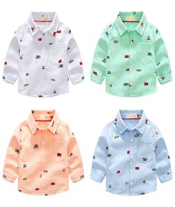 2018 Nouveau arrivée Enfant Boys Girls Shirts Migne Cars Modèle Coton Enfants Vêtements à manches longues Blouses Boys filles Shirt4245978