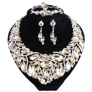 2018 nouvelle mode strass cristal déclaration collier ensembles de bijoux de mariée décoration colliers bijoux cadeaux pour les femmes