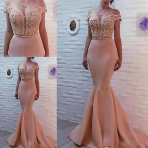 2018 vestidos de noche rosados fuera del hombro ilusión apliques de encaje perlas con cuentas sirena largo satén vestido de fiesta formal Celebrity Prom vestidos